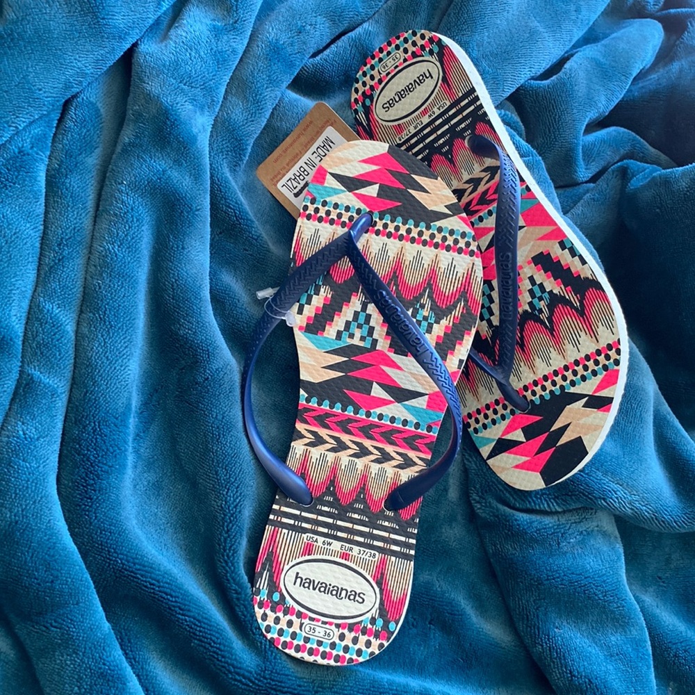 NWT Havaianas Flip Flops